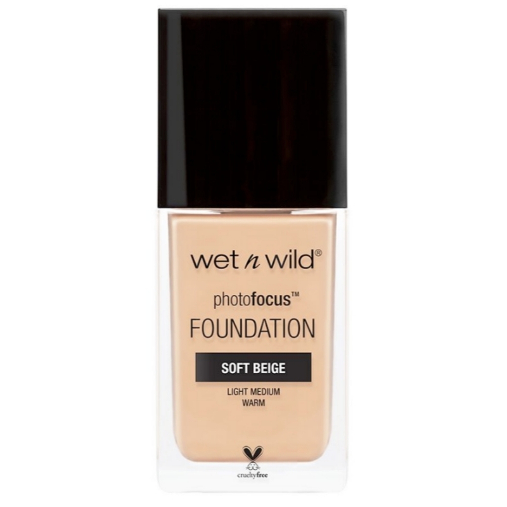*3/15* NEW Wet N Wild Photo Focus Matte Foundation Soft Beige 365C Light Medium